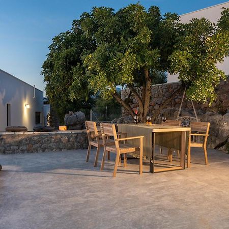 Casatino Villas Kalianeika Eksteriør bilde